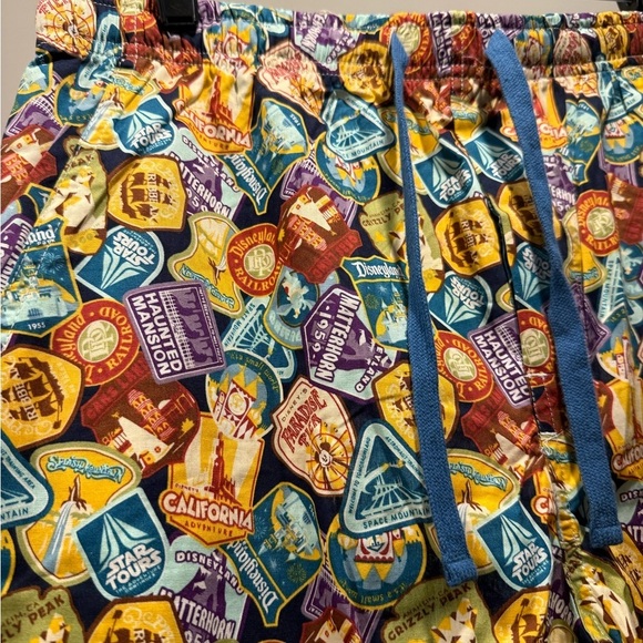 Disney‎ Parks Graphic Print Shorts - Picture 2 of 3